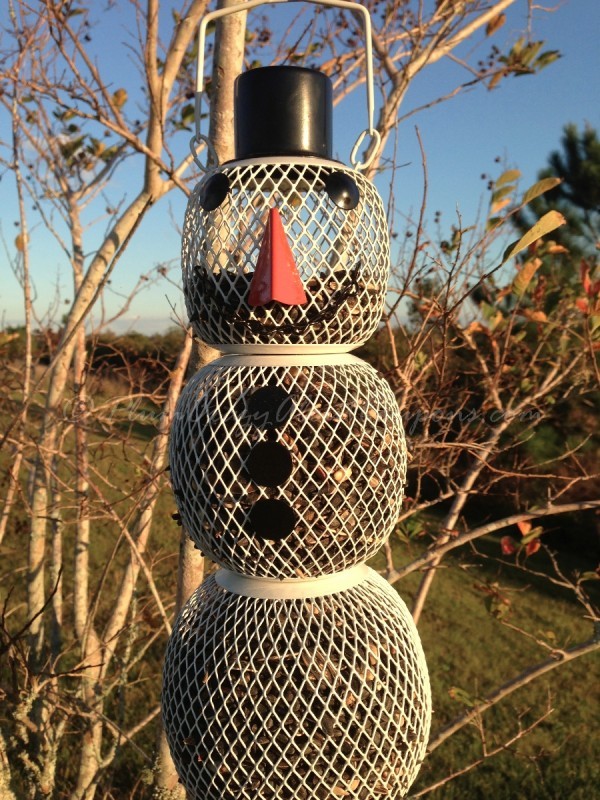 snow man bird feeder