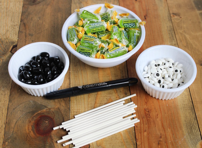 These Frankenstein suckers are made with Jolly Ranchers and are super easy to make. The kids can even help by drawing the faces on them.