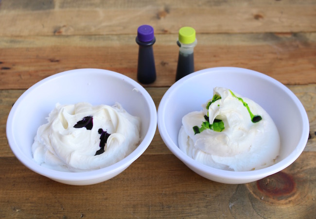 There is nothing like some good old Witches Brew for Halloween. Today we are bringing you an easy Witches Brew Bites recipe. Say that three times fast!