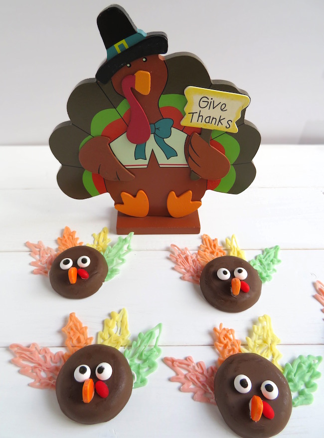 Finished turkey cookies and a reminder to give thanks!
