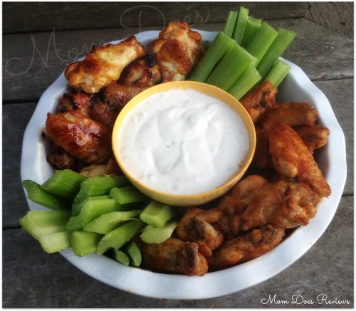 If your family and friends love to watch the Big Game, then I'm sure you will be in need of some great Game Day Appetizers! Check out these great recipes.