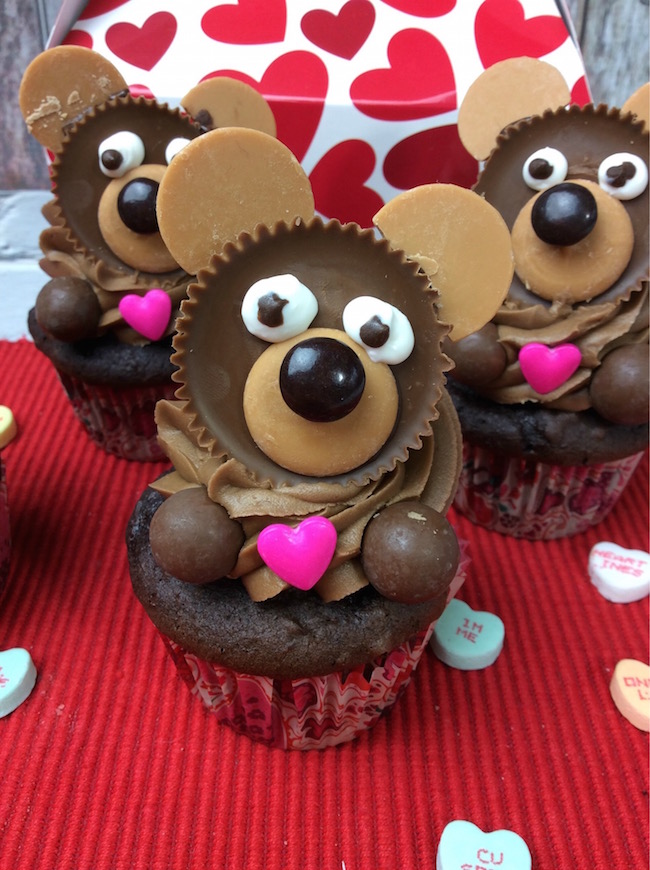Bear Cupcake's Perfect for Valentine's Day