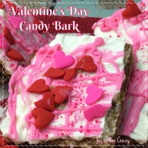 The Valentine's Day Candy Bark recipe is one of the easiest recipes that I have done in a while. It's fun to make, the kids can help and it's yummy.