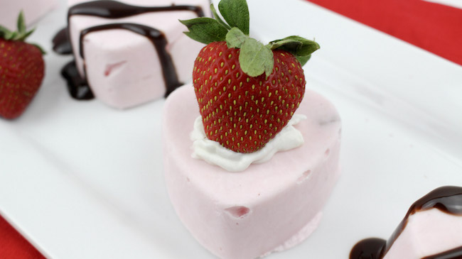 With Valentine's Day upon us, what better way to celebrate than with the Whipped Strawberry Sweethearts Recipe and still stick to your Weight Watchers plan. 