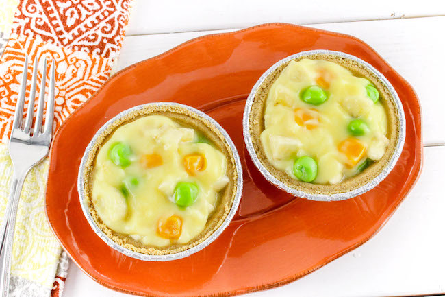 We've seen April Fool's pranks of all kinds, sugar in the salt-shaker, salt in the sugar container, going into labor, & April Fool’s Pot Pie Recipe.