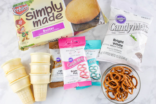 With Beauty and The Beast coming out next week, I thought it only fitting to make something cute to celebrate such as Chip the Teacup Recipe. 