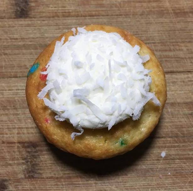 This is the last of our Easter Bunny Butt recipes but not the last of our Easter recipes. Next week we will have a few Peeps recipes for you. 