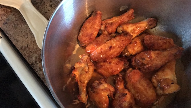 The Air Fried Buffalo style skinny chicken wings recipe is only 6 smart points per 4 oz serving, which is about 5 chicken wings when done in the air fryer.