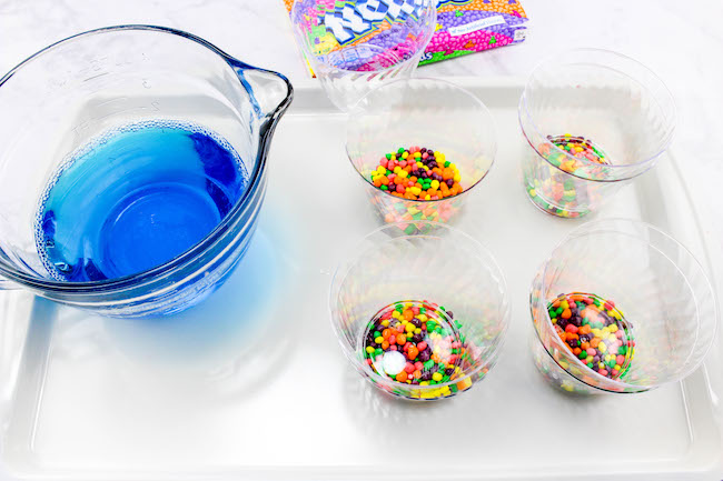 Blue Jello Cup with Fishy Beach Theme