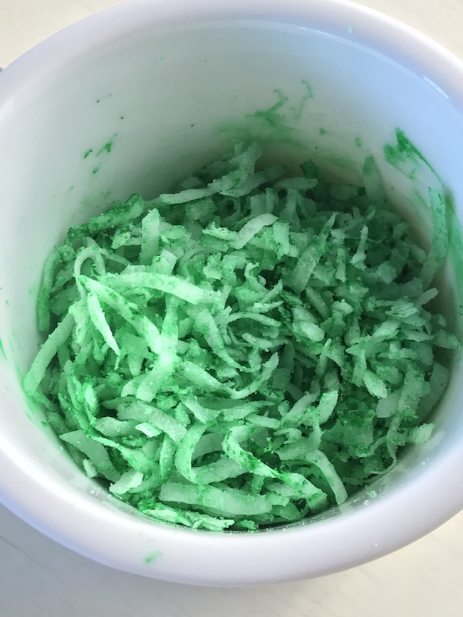 The Mini Hamburger Cupcakes Recipe is just too cute. Check out our Mini Ice Cream Cone Cupcakes recipe for our Country-Fried Krystal BBQ party.