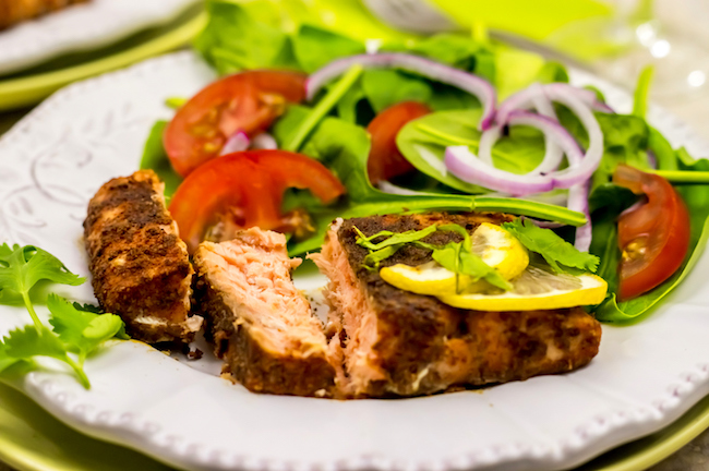 We are going to shake things up a little with a seafood recipe this time, an Air Fryer WW Cajun Salmon recipe with only 8 Smart Points.