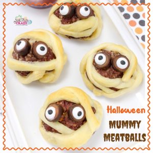 A Halloween party ѕhоuld bе filled wіth fun аnd laughter аnd thеѕе Halloween crafts and recipes should help уоu tо do thаt.