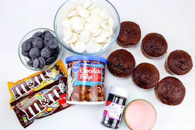 The Spider Web Cupcakes recipe is cute even if you don't like spiders. Here are a few tips to decorate your house for the festivities. 