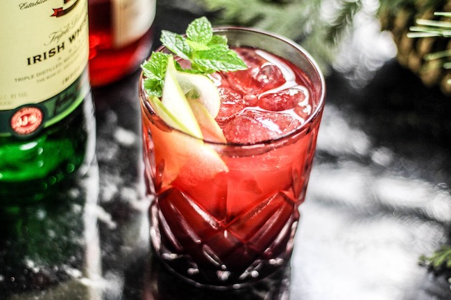 Christmas is almost here and we will be sharing a few awesome recipes in the upcoming days. Today we have a Winter Cranberry Mint Whiskey recipe.