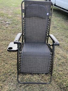 If you are on the hunt for an affordable and luxurious and comfy zero gravity chair, check out the Abba Patio Zero Gravity Chair!