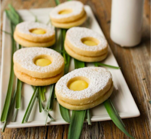 Today we are sharing some of our favorite Organic Easter Dessert recipes so that you can make them a part of your Easter Celebration.