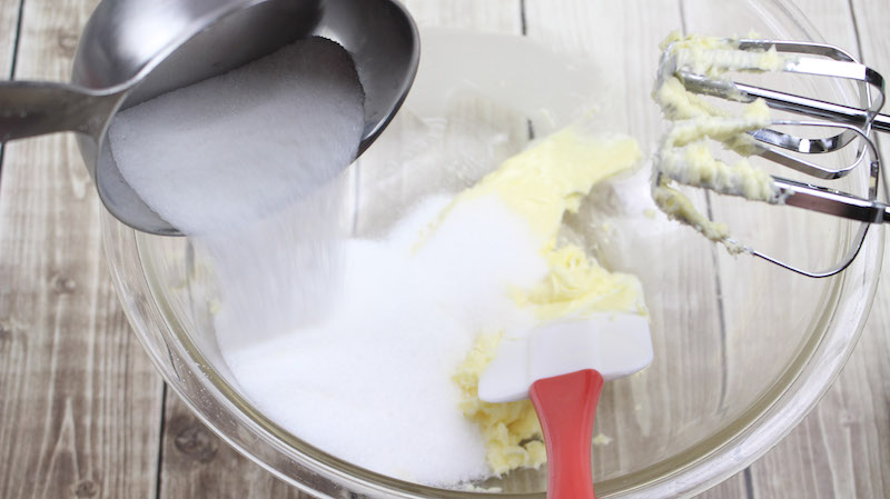 Strawberry season is here in the Northeast and we are sharing another one of our favorite strawberry recipes. The Fresh Strawberry Cobbler Recipe is perfect for any occasion.