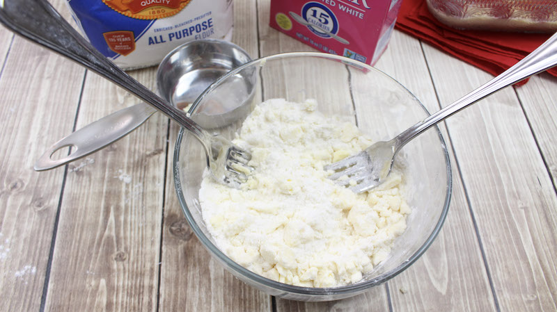 Strawberry season is here in the Northeast and we are sharing another one of our favorite strawberry recipes. The Fresh Strawberry Cobbler Recipe is perfect for any occasion.