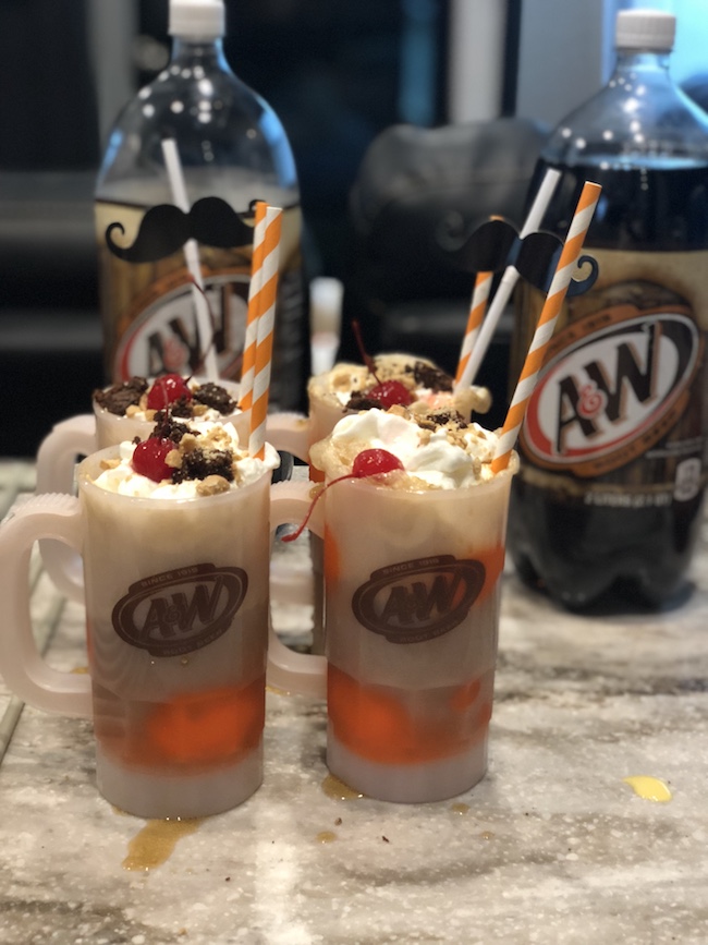 National Root Beer Float Day: A summer classic that brings up sweet childhood memories. Brownie Sundae Root Beer Float is the perfect family night treat. #Sponsored #AWRootBeer #NationalRootBeerFloatDay #JustPlumCrazy #DineDreamDiscover #ExploreEnjoyExperience 